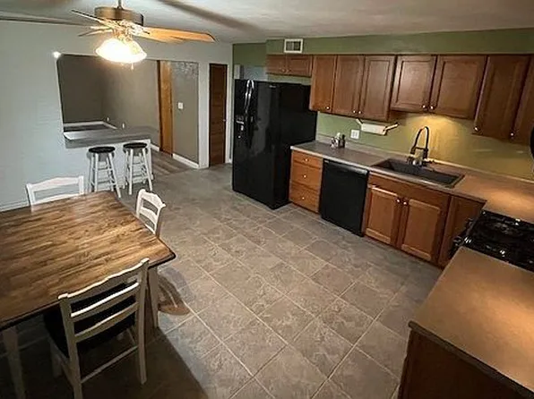 1301 Olive St, Collinsville, IL 62234