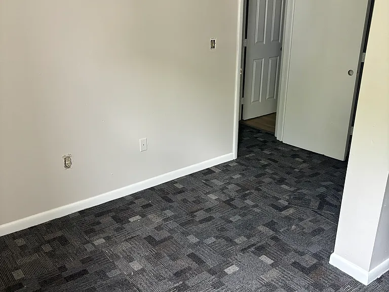 525 N 9th St #2C — Photo 3