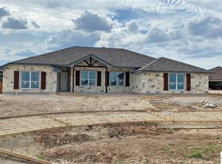297 Skyline Dr, Copperas Cove, TX 76522