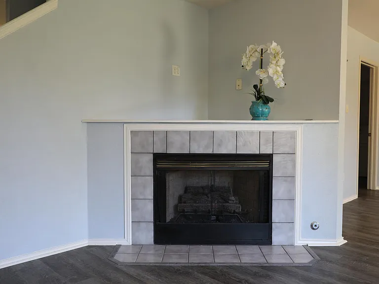 Beautiful working fireplace