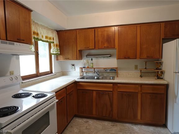 5th image of 1511 N 9th St