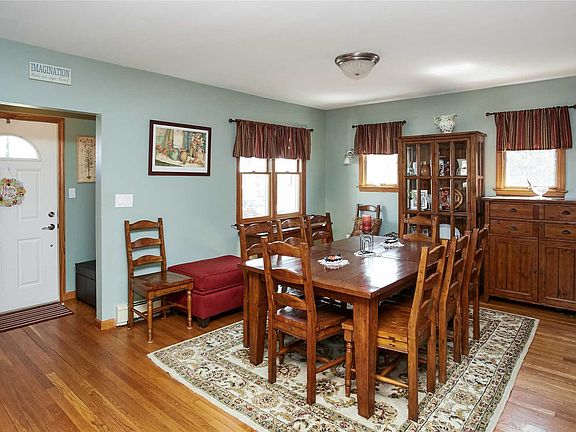 5th image of 23 William St
