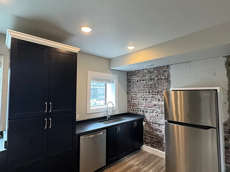 1018 Missouri Ave #3 — Photo 10
