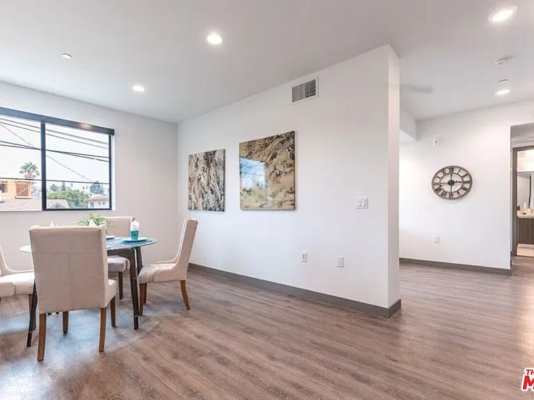 552 N Hobart Blvd #207 — Photo 4
