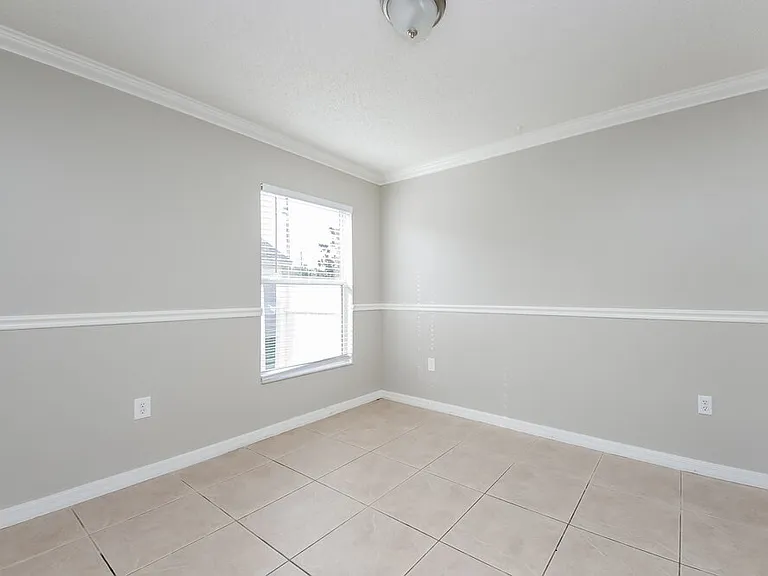 473 Martigues Dr — Photo 16