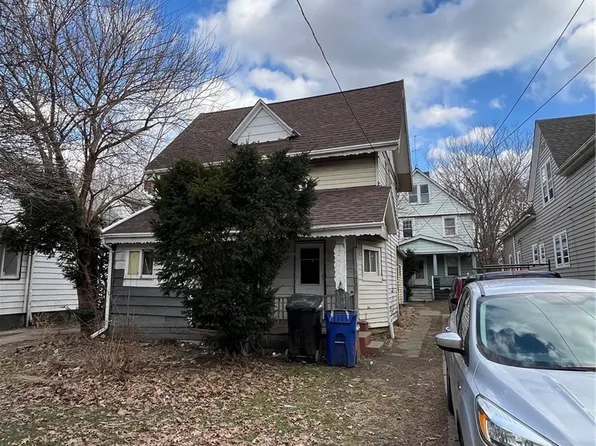 3719 E 55th St, Cleveland, OH 44105