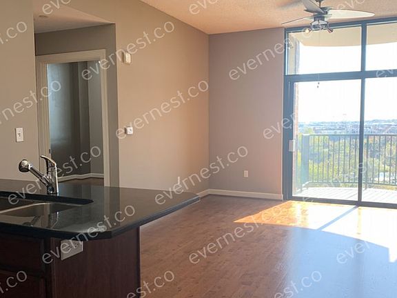 5th image of 1101 Haxall Pt Unit 312