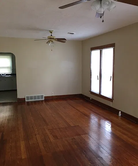 618 Washington St — Photo 2