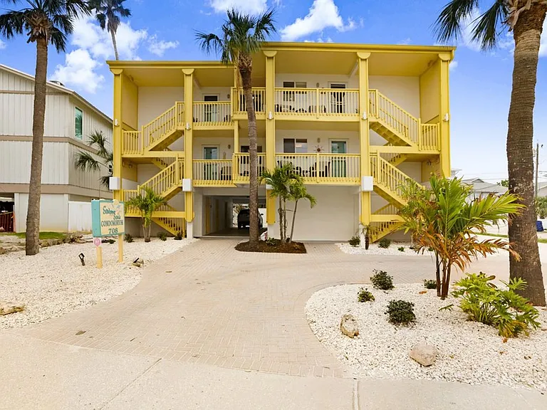 708 Gulf Blvd #A — Photo 20