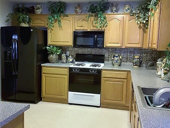 4th image of 5428 Walcott Dr