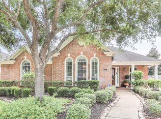 511 Sunny River Ln, Richmond, TX 77406