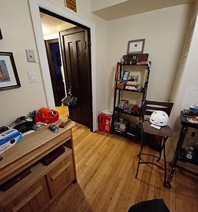 4th image of 4038 N Southport Ave APT 2E