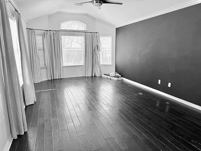 4907 Falls Canyon Ct — Photo 14