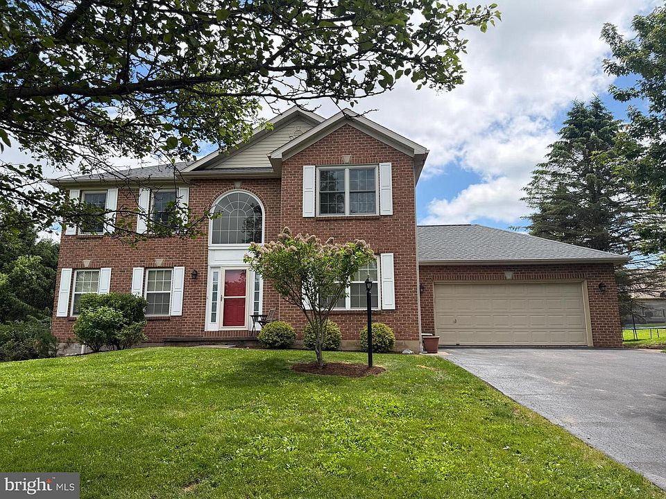 1st image of 2098 Pine Cliff Rd