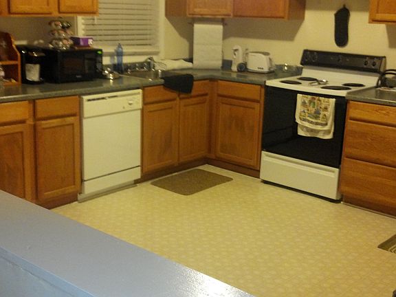 2nd image of 60 Tallwood Dr