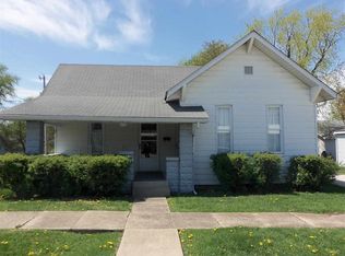 515 SW 6th St, Washington, IN 47501