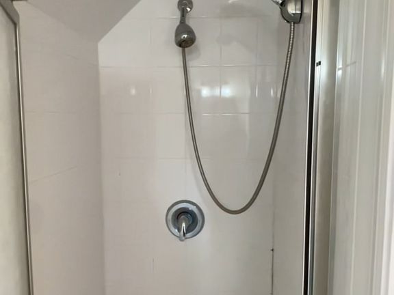 5th image of 1837 W Dickens Ave APT 2F
