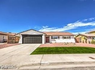 1700 Breezewood Dr, Las Vegas, NV 89108