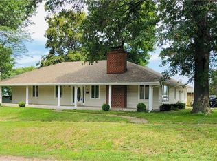 200 W Putnam St, King City, MO 64463
