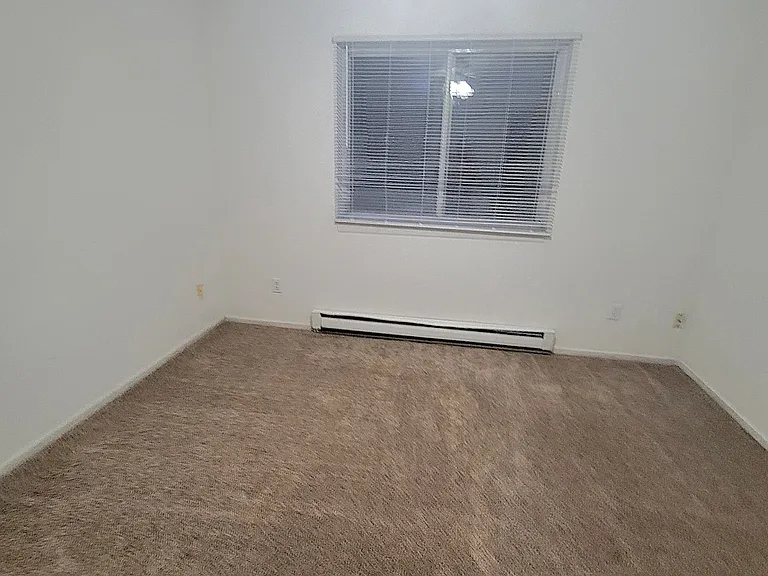 530 Spring St #B7 — Photo 15