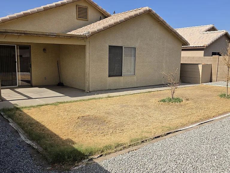 9247 W Brown St — Photo 16