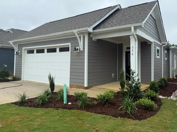 356 Village Walk Dr, Clayton, NC 27527