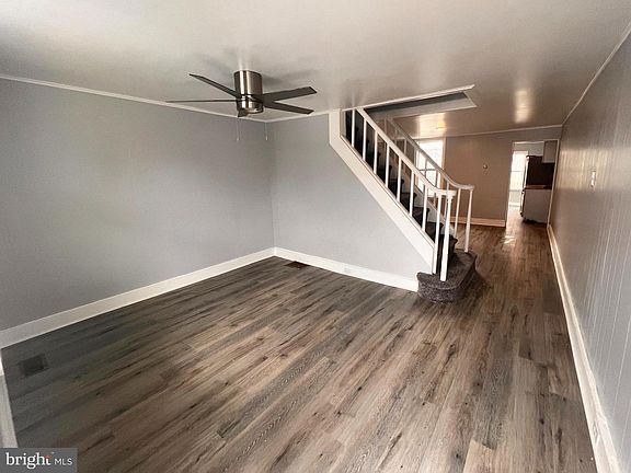 4th image of 1015 Linden 1/2 St