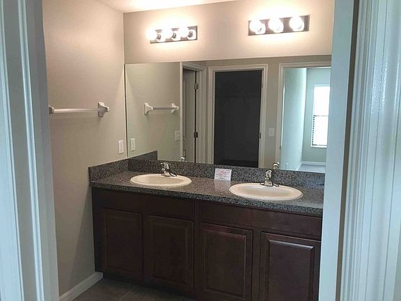 5th image of 9628 Sage Creek Dr