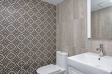 Rented by Rennit Inc.