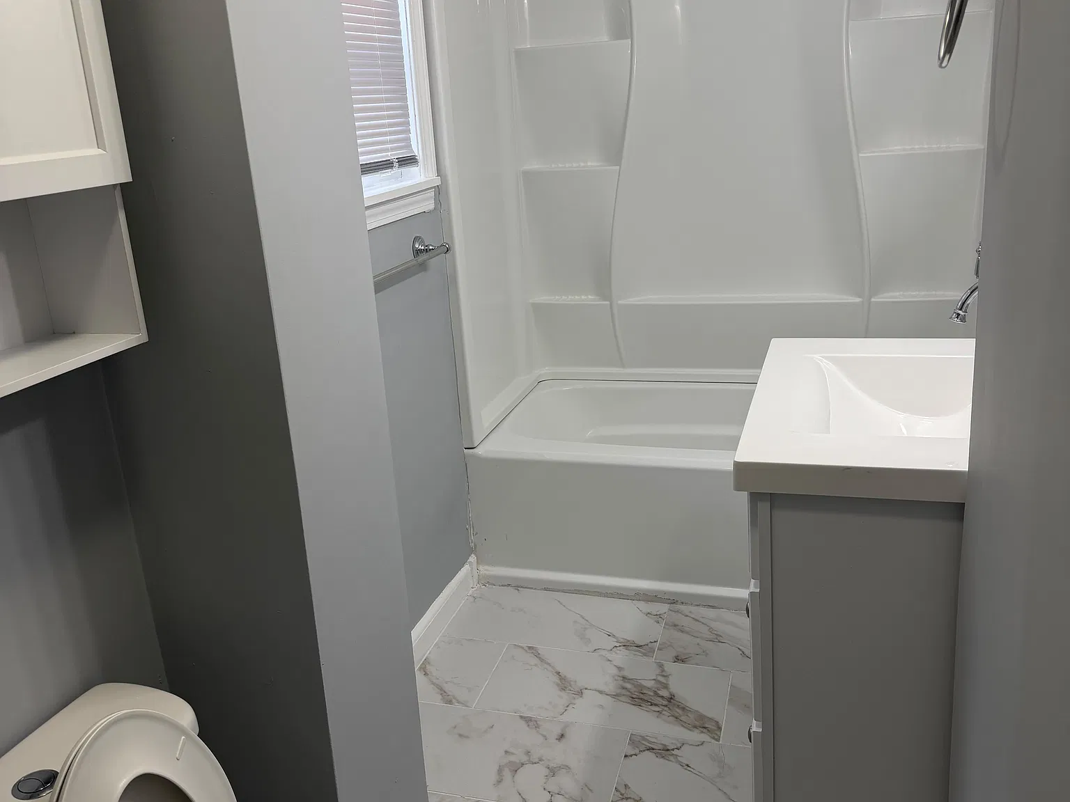 2 bed, $2,600 — Photo 4