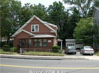 86 Meriden Rd, Waterbury, CT 06705