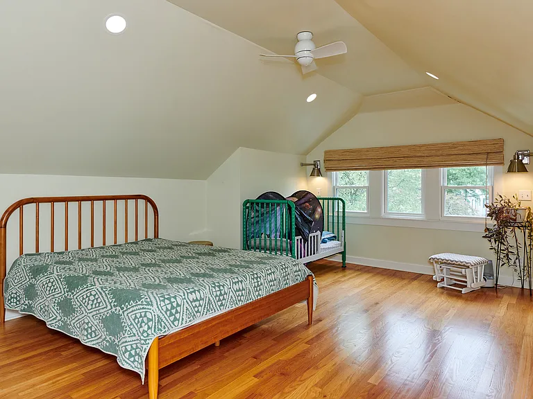 216 Le Moyne Pkwy — Photo 25