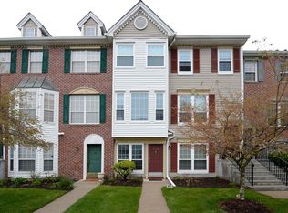1268 Heath Ct, Mahwah, NJ 07430