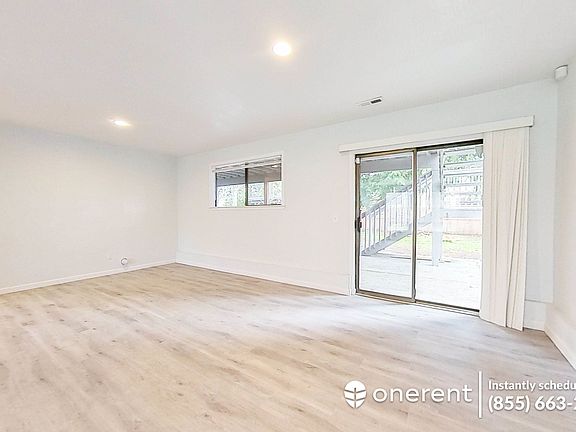 4th image of 11524 28th Ave NE