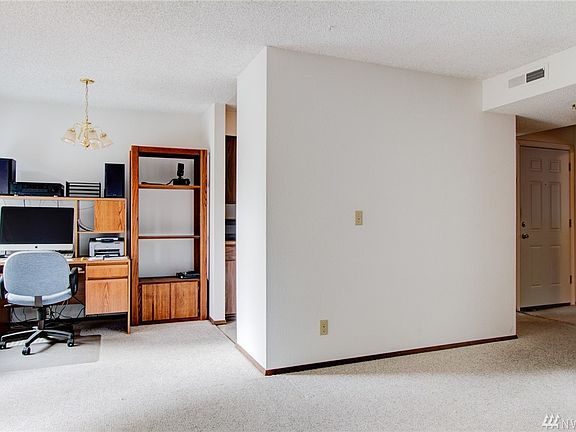 5th image of 12515 NE 145th Pl APT D125