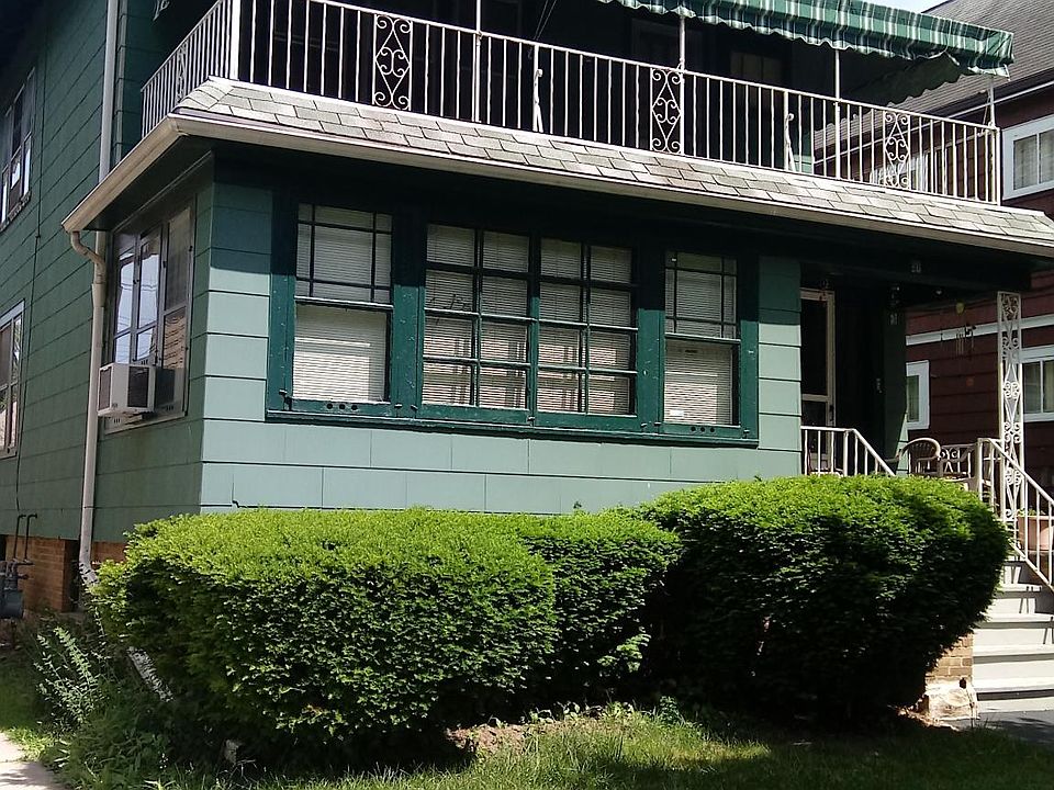 1st image of 51 Shoshone St #1