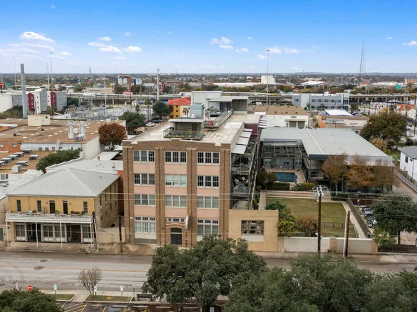 831 S Flores St #2106, San Antonio, TX 78204