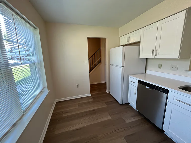 1687 Long Dr — Photo 11