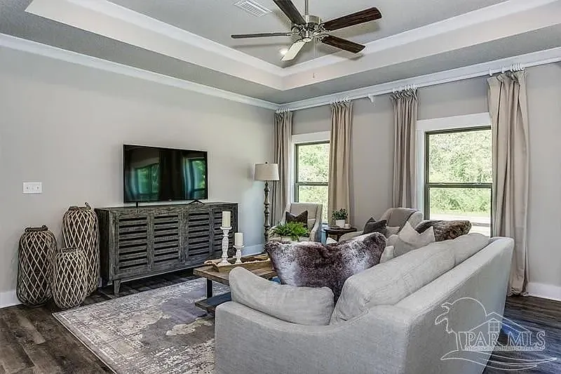 12522 Windsor Dr — Photo 4
