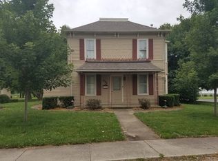 101 S Oak Acre Dr, Martinton, IL 60951