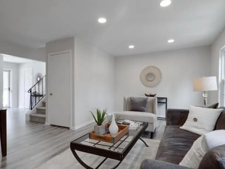 6117 Quiet Pond Ct — Photo 5