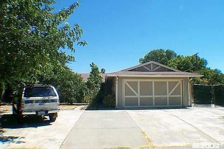 1st image of 7290 Gilmour Ct