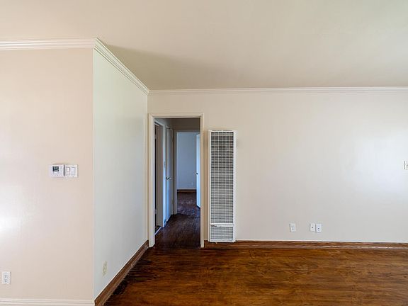 4th image of 16-22 W Newman Ave #18