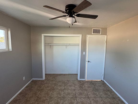 4th image of 3016 W Glenrosa Ave
