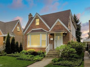7029 W Melrose St, Chicago, IL 60634