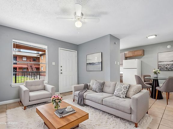 5th image of 1403 N 2nd St #304