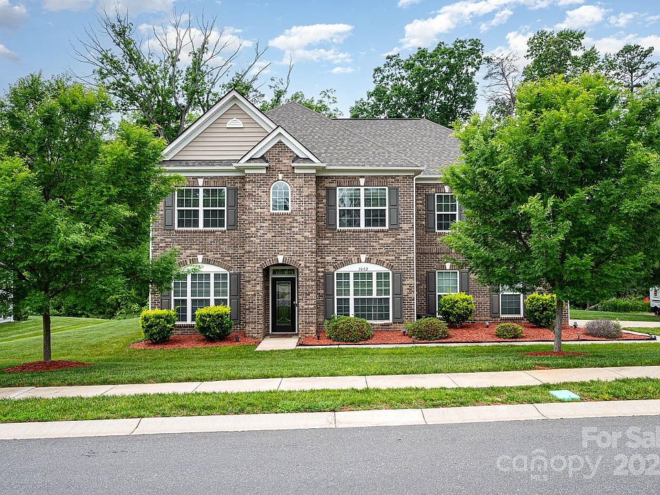 1st image of 3002 Amesbury Hill Dr