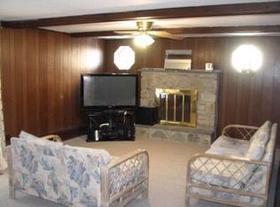 35 Lee Rd, Audubon, PA 19403