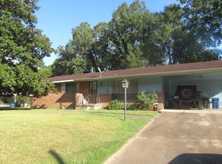 106 Laurel Hill Dr, Natchez, MS 39120