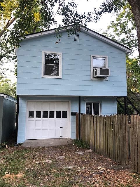 Off street parking is on the east side of this apartment. Two cars can fit.
